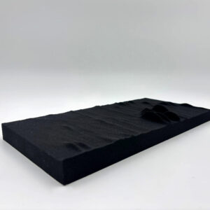 Spectre of LILITH, sombre héroïne, sculpture of the fragrance [black sand]